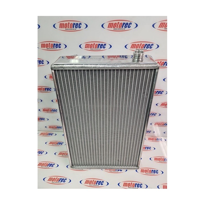 Radiador kart modelo EM-02, fabricado en aluminio pulido